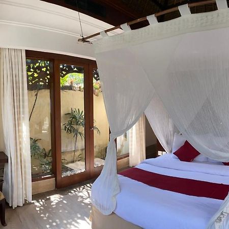 Jimbaran Beachstroll Villa Exterior photo