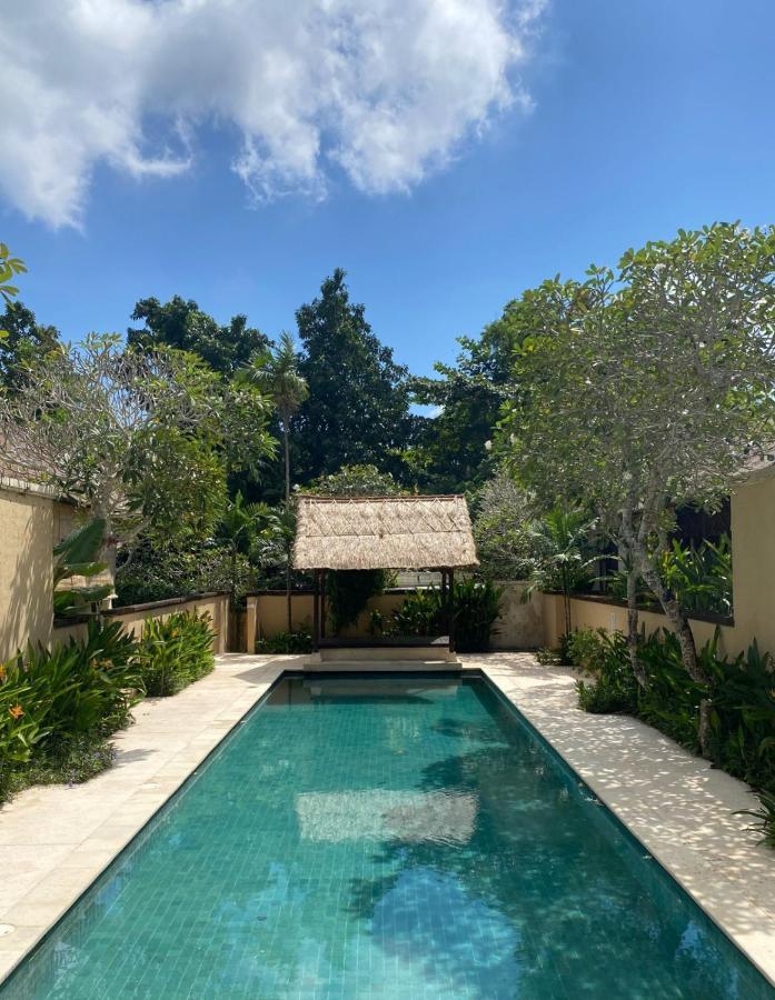Jimbaran Beachstroll Villa Exterior photo